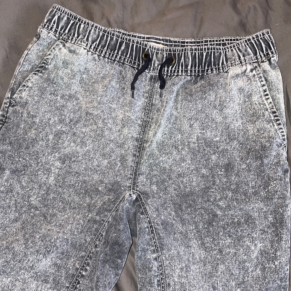 Boys XL shorts, elastic waist